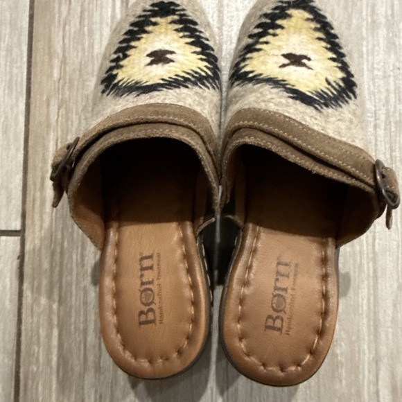 Born Women's Carmen Clog Born Size 7 - Picture 6 of 7
